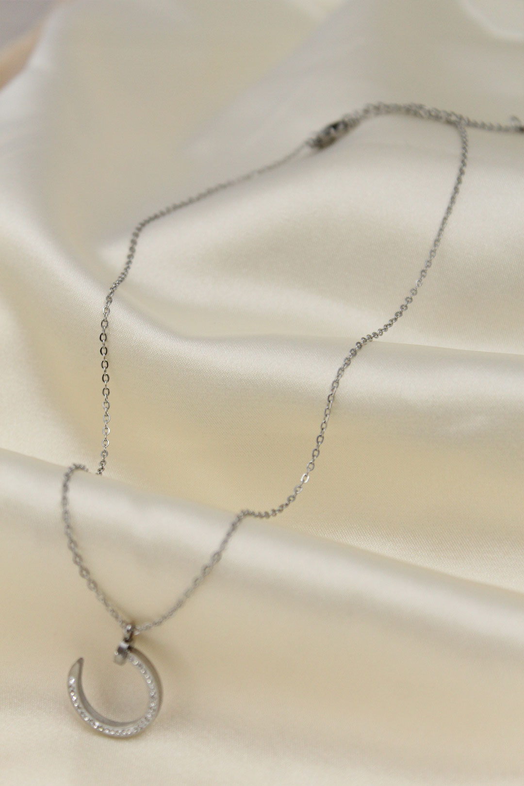 Çelik Silver Renk Zirkon Taşlı Çivi Model Kadın Kolye - Görsel 2