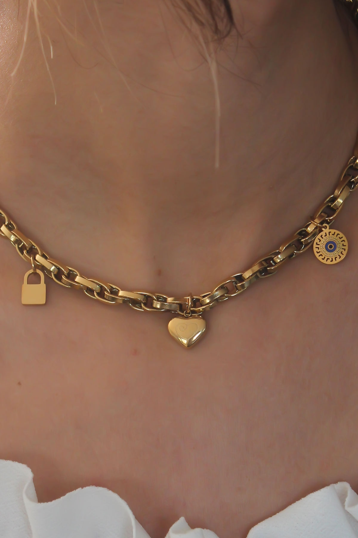 Çelik Gold Renk Kalın Zincir Model Kalp Figür Kadın Kolye - Görsel 2
