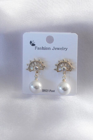 Gold Renk Zirkon Taşlı İnci Sallantı Model Kadın Küpe