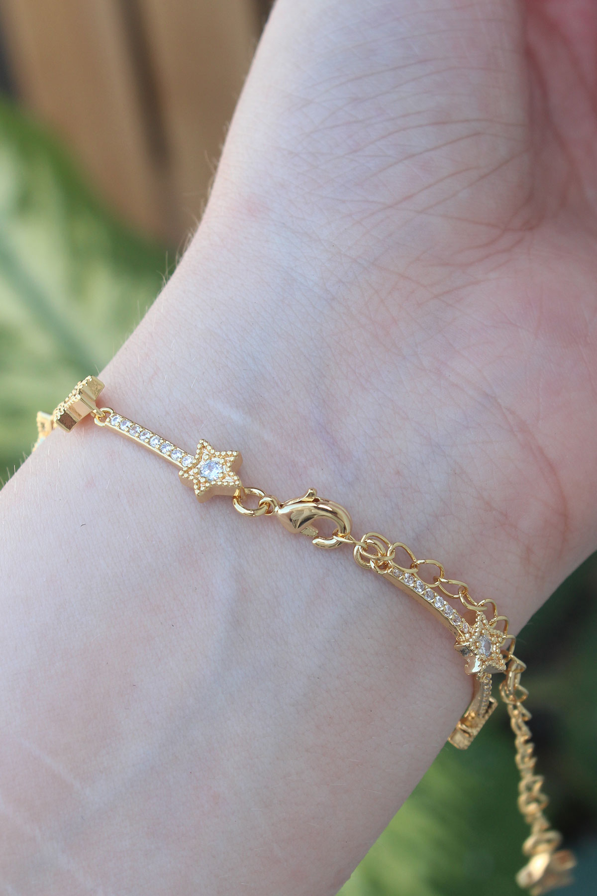 Vip Seri Pirinç Zirkon Taşlı Gold Renk Halley Model Bileklik - Görsel 3