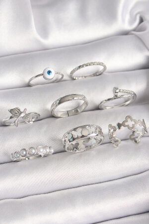 Pirinç Gümüş Renk Nazar Boncuk Detay İncili Kelebek İşlemeli Kadın Yüzük Kombini