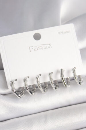 925 Ayar Gümüş Çivi Pirinç Gümüş Renk Bambu Halka Model Kadın Küpe Seti