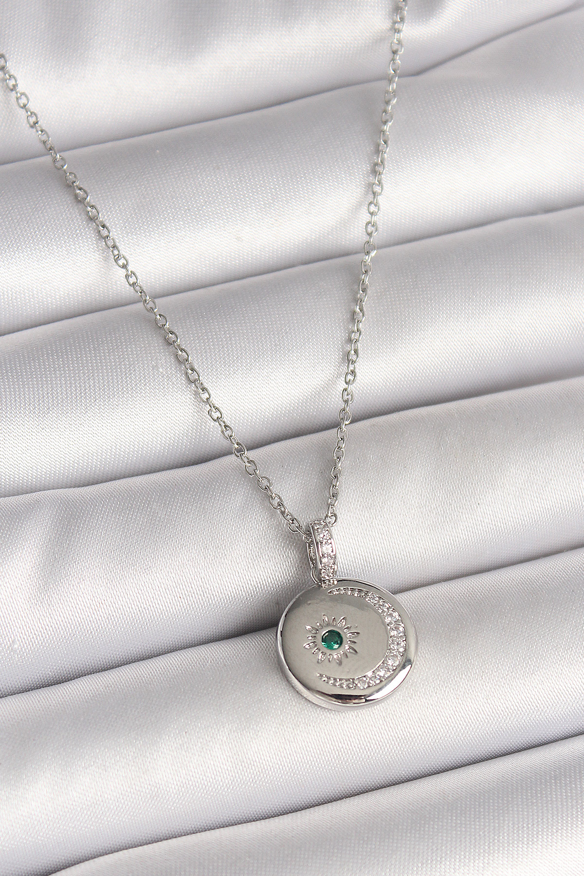 316L Çelik Gümüş Renk Zincir Madalyon Zirkon Taşlı İşlemeli Hilal Yıldız Model Kadın Kolye