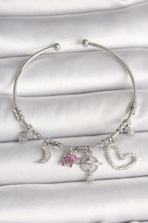 Pirinç Gümüş Renk Sallantı Zirkon Taşlı Gezegen Figür Kalp Detay Charm Kadın Bileklik