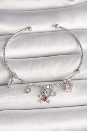 Pirinç Gümüş Renk Sallantı Zirkon Taşlı Ayıcık Figür Kırmızı Taş Detay Charm Kadın Bileklik