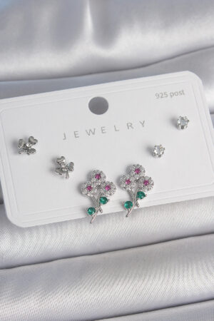 Pirinç Gümüş Renk Renkli Zirkon Taşlı Çiçek Model Yaprak Detay 925 Ayar Gümüş Çivi Kadın Küpe Seti