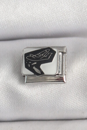 316L Çelik Gümüş Renk Beyaz Siyah Uçak İşlemeli Portre Model Nomination Charm