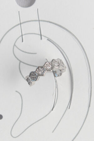 Pirinç Gümüş Renk Bal Peteği Model Zirkon Taşlı Kadın Kıkırdak Küpe