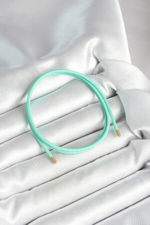 Mıknatıslı Turkuaz Renk Sarmal Kadın Bileklik