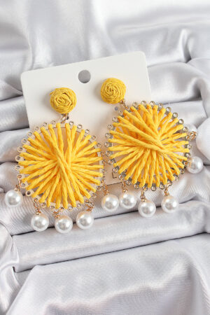 Sarı Hasır Örgü Sarmal Model Sallantılı İnci Detaylı Gold Renk Kadın Küpe