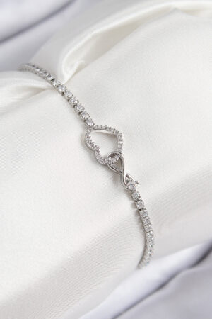 Pirinç Zirkon Taşlı Sonsuzluk Kalp Model Gümüş Renk Kadın Bileklik