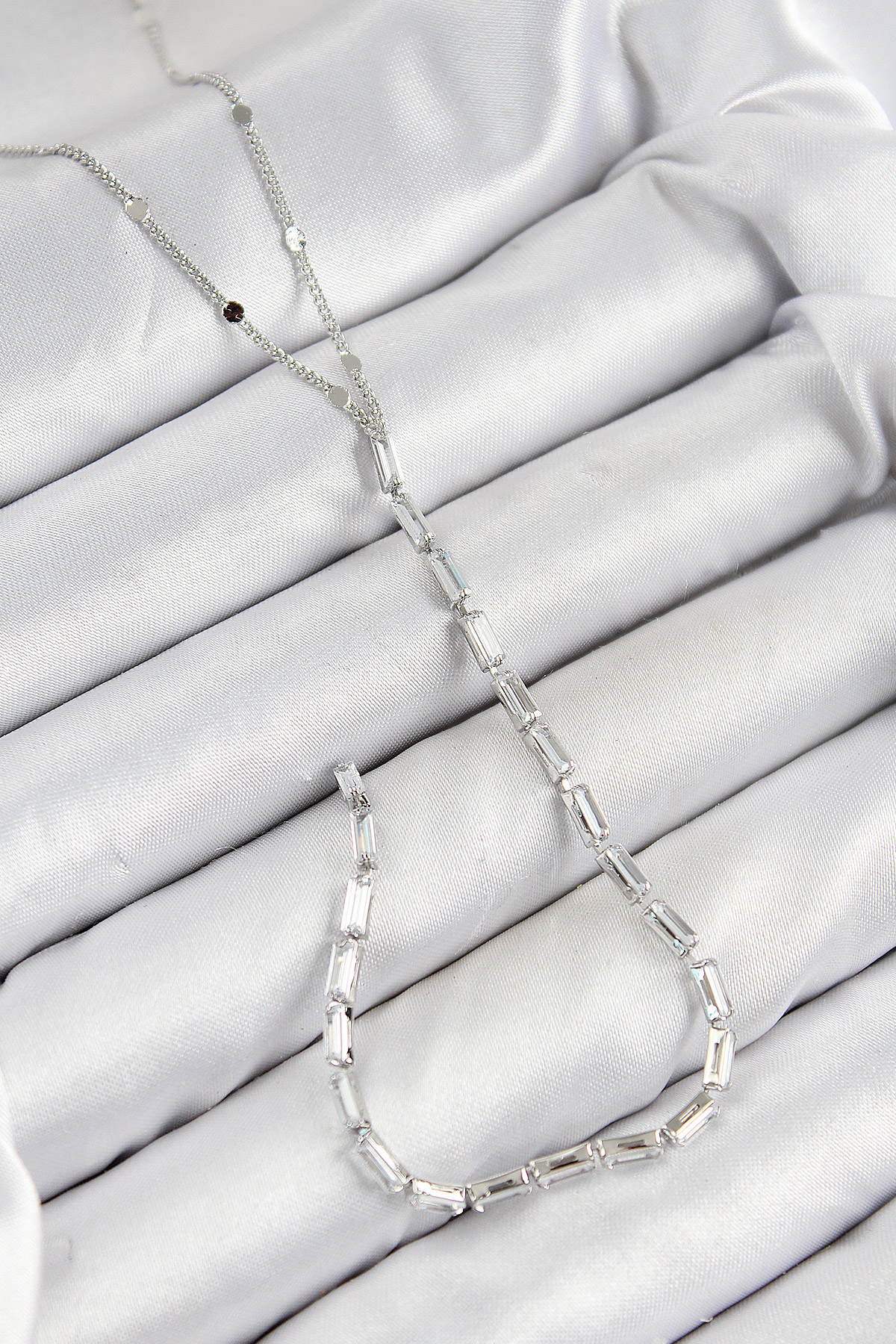 Pirinç Zirkon Taşlı Model Gümüş Renk Y Kolye