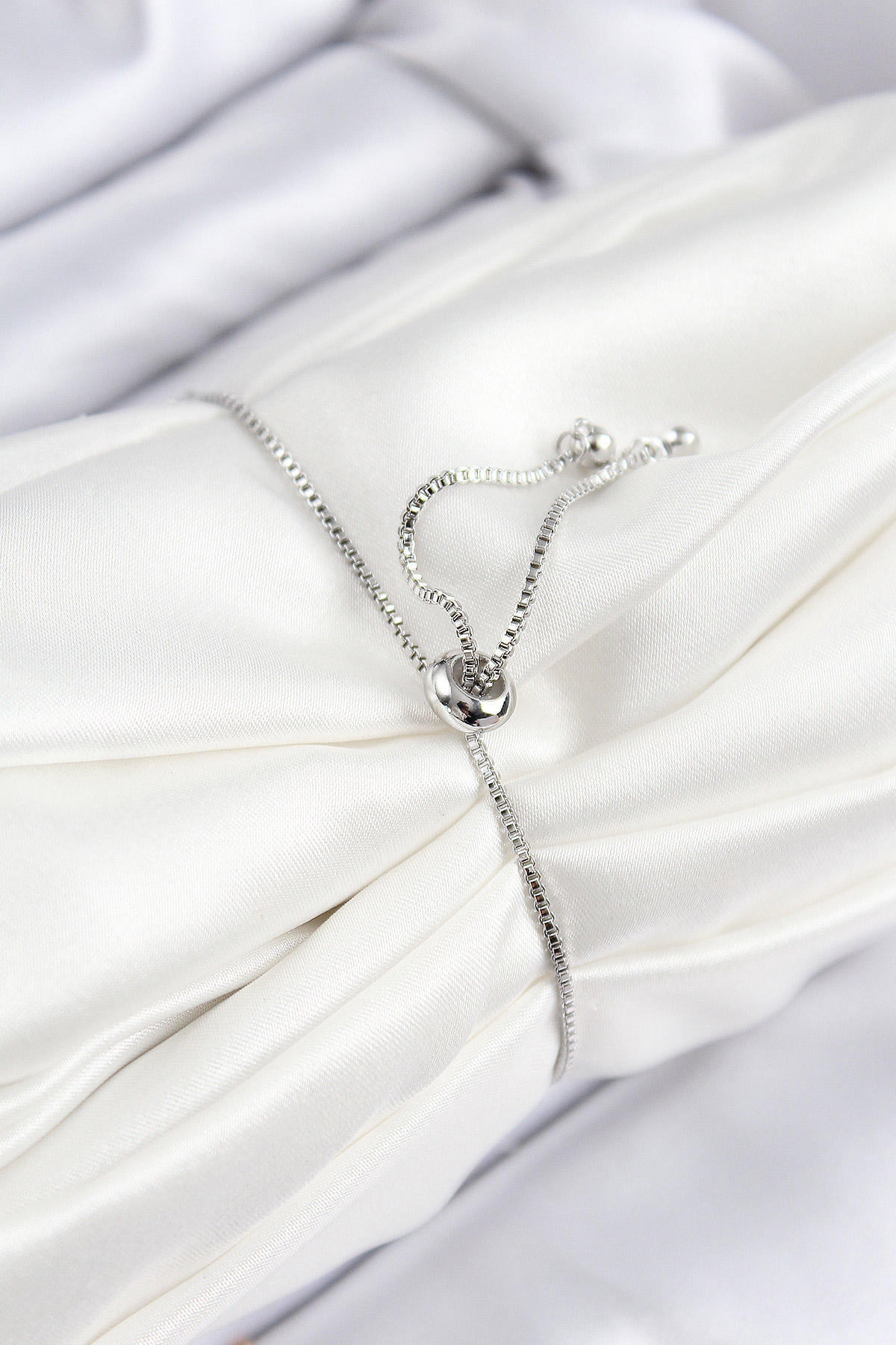 Pirinç Zirkon Taşlı Kelebek Model Gümüş Renk Asansörlü Kadın Bileklik - Görsel 2