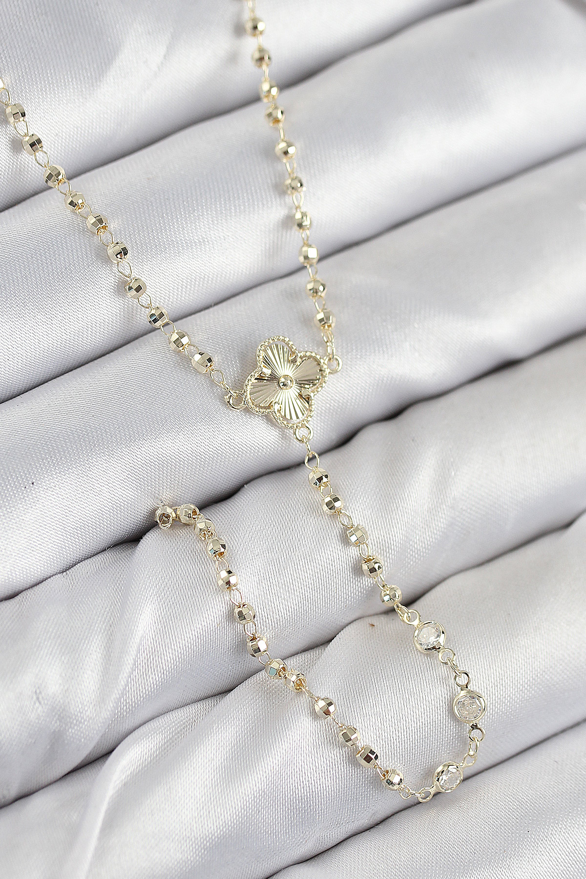 Pirinç Zirkon Taşlı Yonca Model Gold Renk Kadın Y Kolye