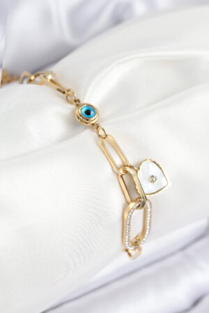 316L Çelik Nazar Boncuğu Ve Zirkon Taşlı Kalp Model Gold Renk Kadın Bileklik
