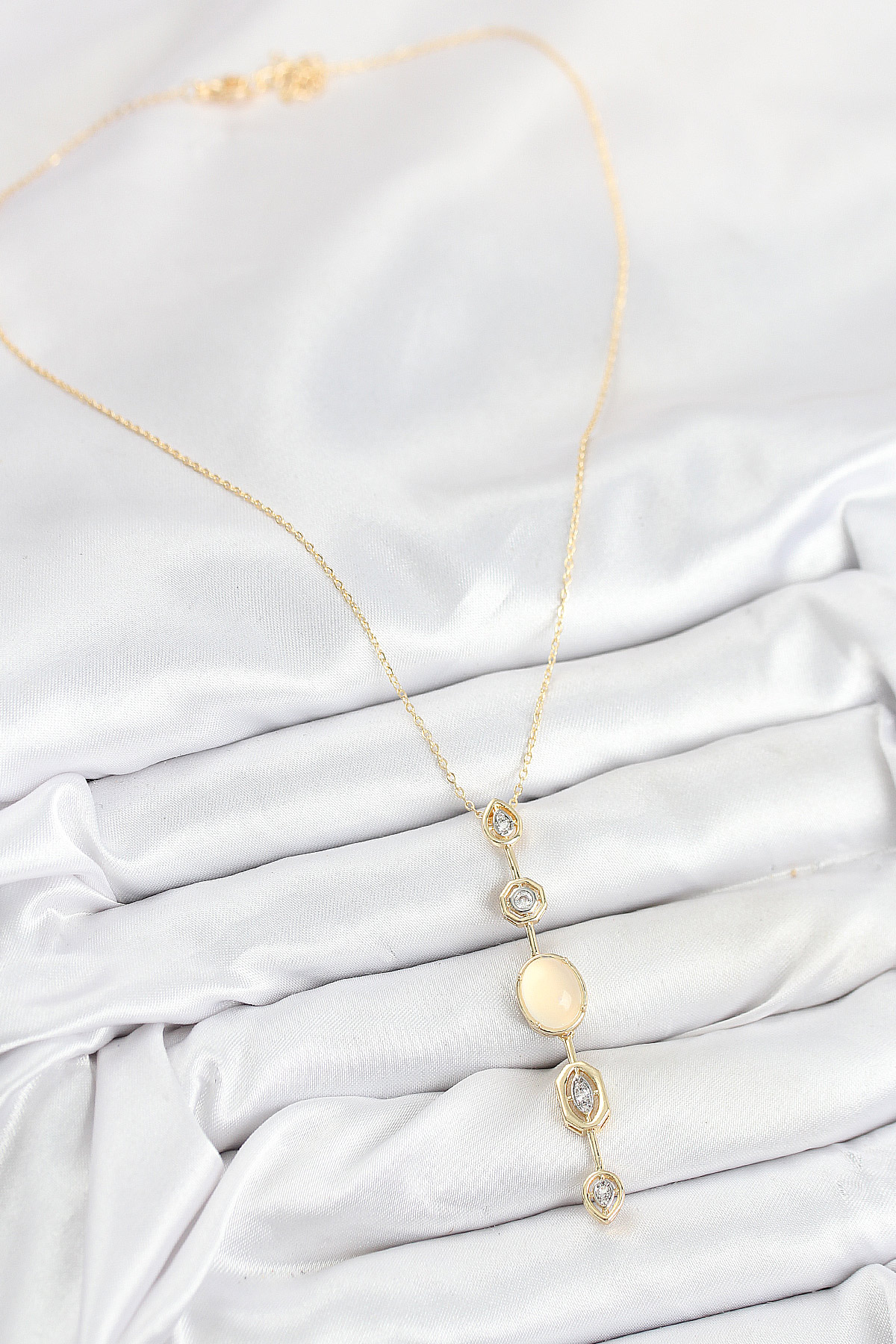 Pirinç Zincir Sarı Gold Renk Zirkon Taşlı Y Kolye - Görsel 2