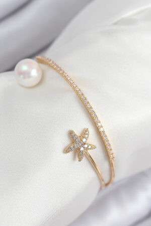 Pirinç Zirkon Taşlı Yıldız Ve İnci Model Gold Renk Kadın Bileklik