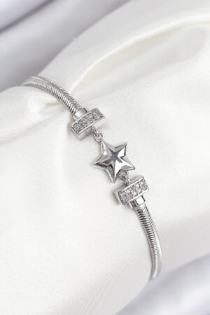 Pirinç Zirkon Taşlı Yonca Model Gümüş Renk Kadın Bileklik