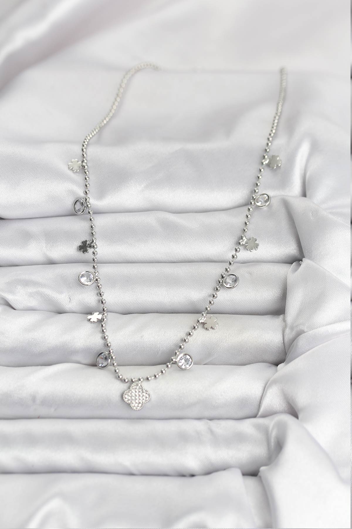 Pirinç Gümüş Renk Yonca Model Kadın Kolye - Görsel 2