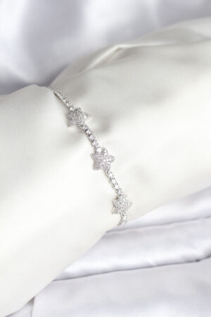 Yıldız Model Zirkon Taşlı Gümüş Renk Pirinç Su Yolu Kadın Bileklik