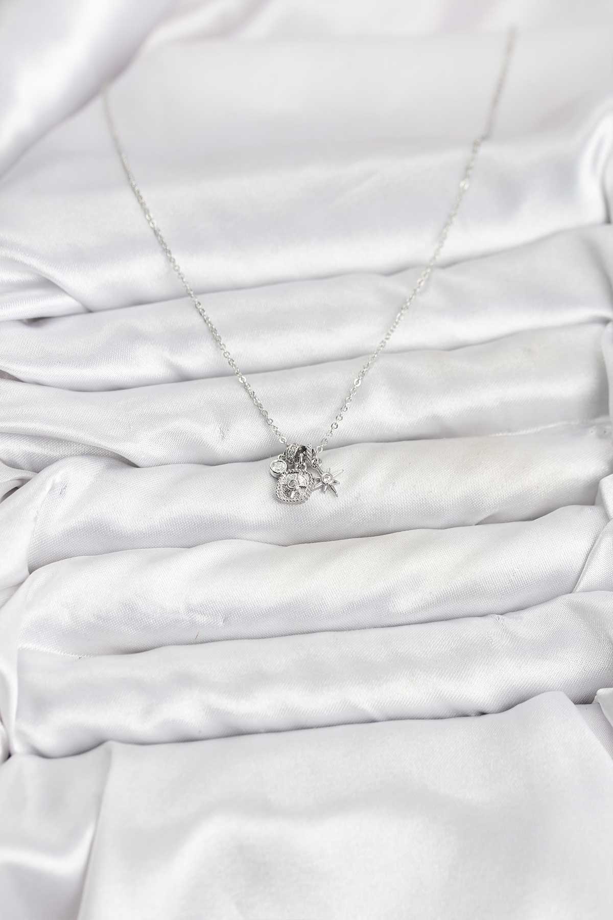 Pirinç Gümüş Renk Minimal Charmlı Kadın Kolye - Görsel 2