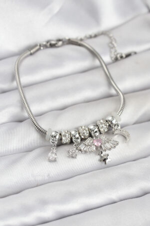 Pirinç Gümüş Renk Kanatlı Charmlı Kadın Bileklik