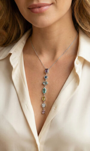 Pirinç Renkli Zirkon Taşlı Model Gümüş Renk 7 Element Kadın Y Kolye