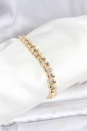 Pirinç Gold Renk VIP Seri Sarmal Damla Model Zirkon Taşlı Kadın Bileklik