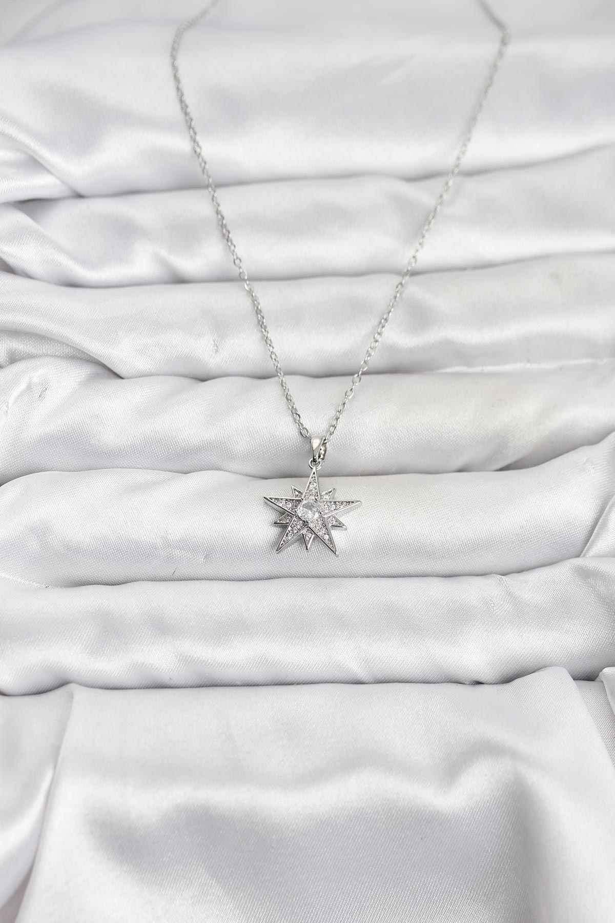 316L Çelik Zincir Gümüş Renk Yıldız Model Zirkon Taşlı Kadın Kolye - Görsel 2