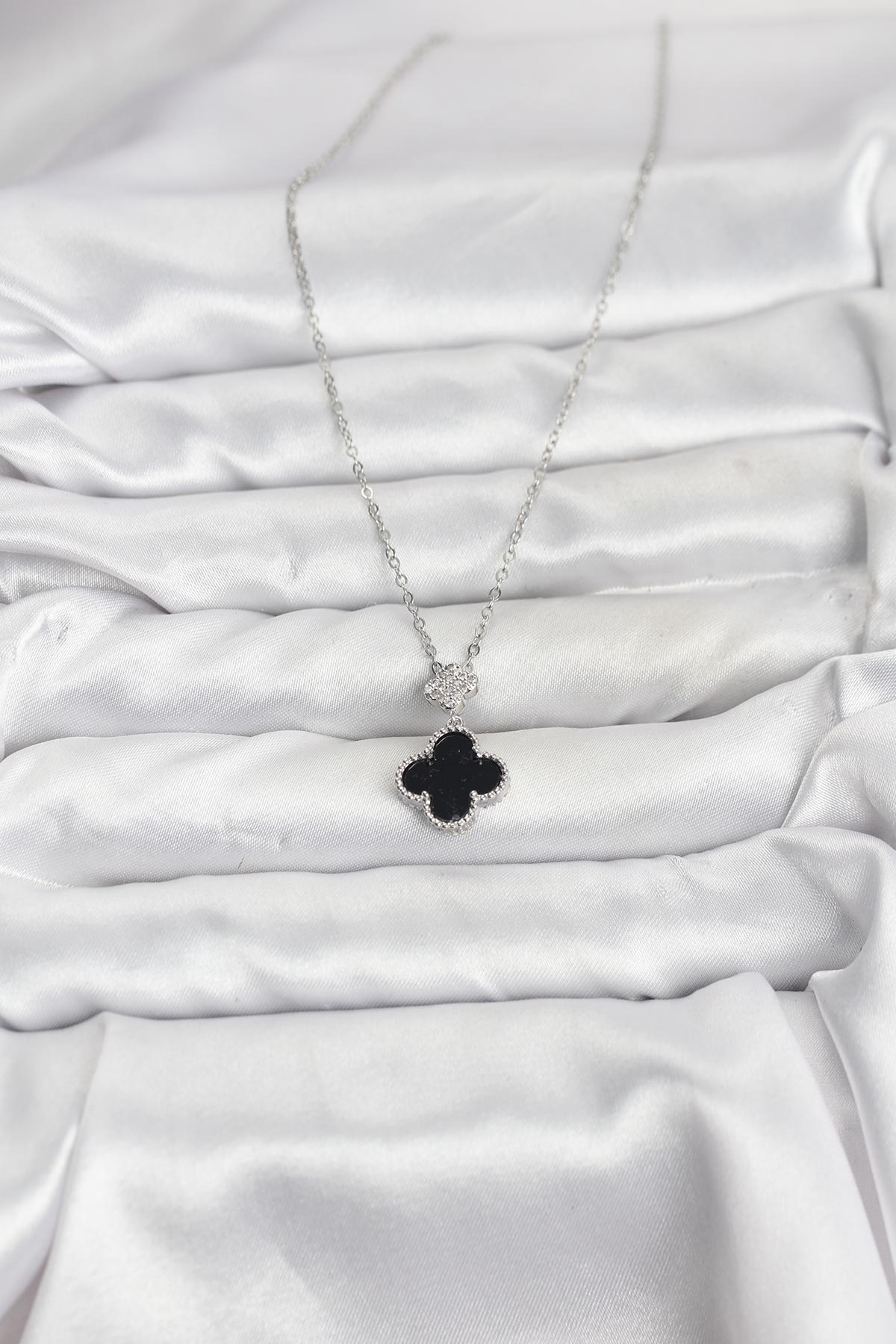 316L Çelik Zincir Gümüş Renk Yonca Model Zirkon Taşlı Kadın Kolye - Görsel 2