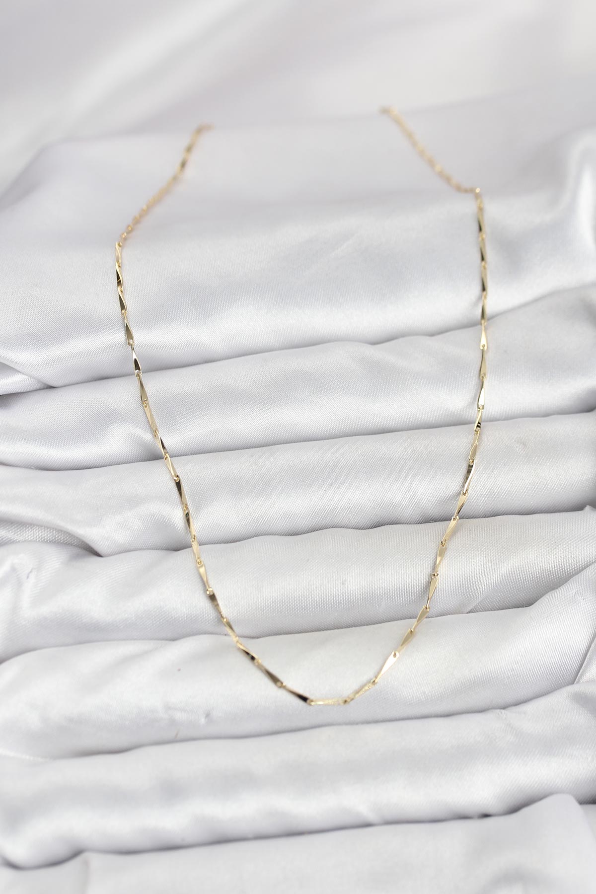 CM 14K Gold Renk İnce Kesim Çubuk Model Zincir Kadın Kolye - Görsel 2