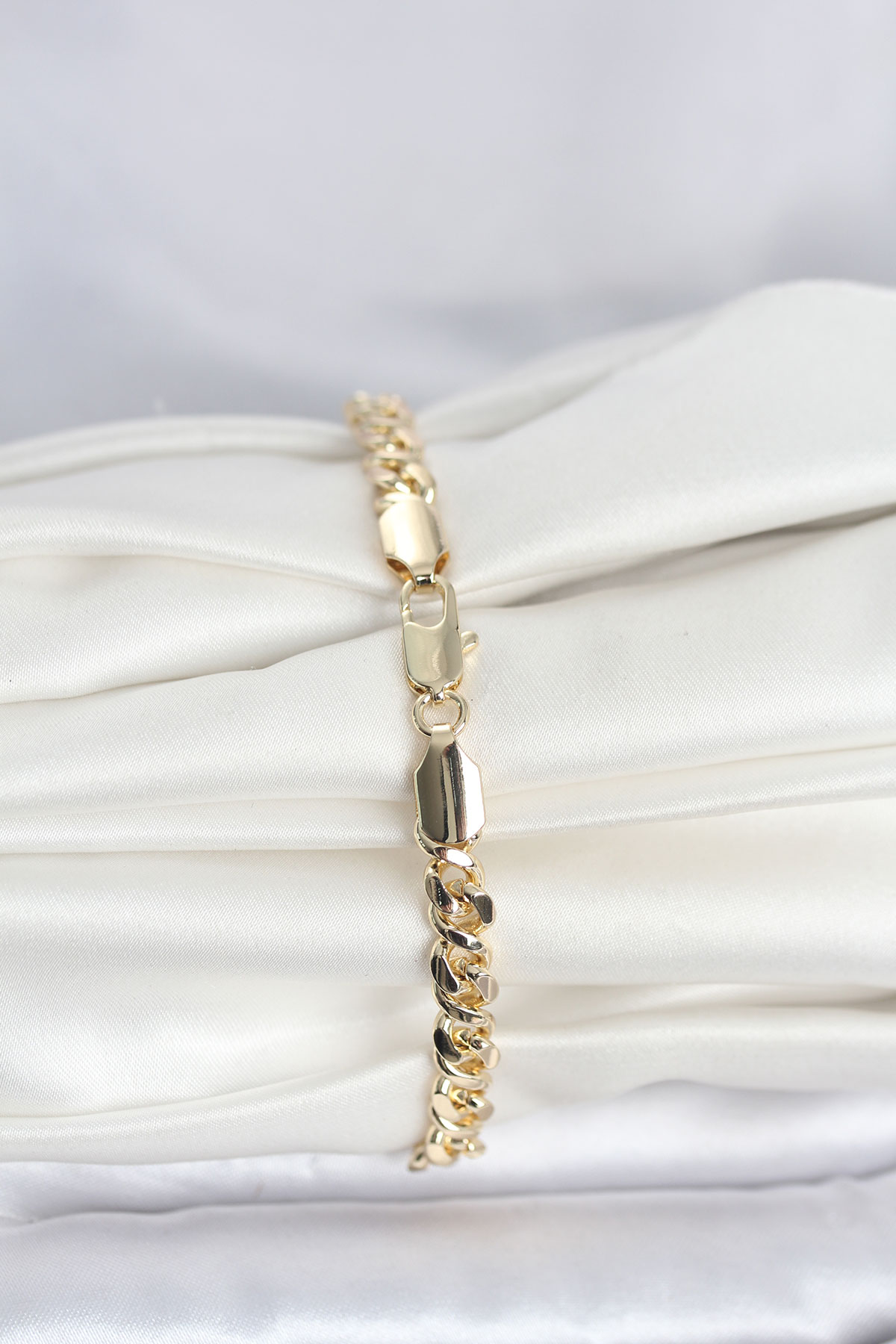 CM 14K Gold Renk Yassı Zincir Model Kadın Bileklik - Görsel 2