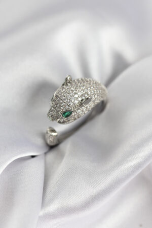 Jaguar Model Gümüş Renk Zirkon Taşlı Kadın Yüzük