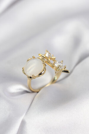 Gold Renk Kutup Yıldızı Model Kadın Yüzük