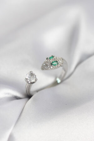 Yılan Model Zirkon Taşlı Gümüş Renk Kadın Yüzük