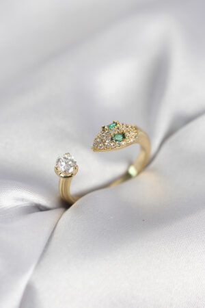 Yılan Model Zirkon Taşlı Gold Renk Kadın Yüzük