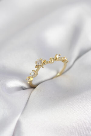 Gold Renk Gece Temalı Zirkon Taşlı Kadın Yüzük