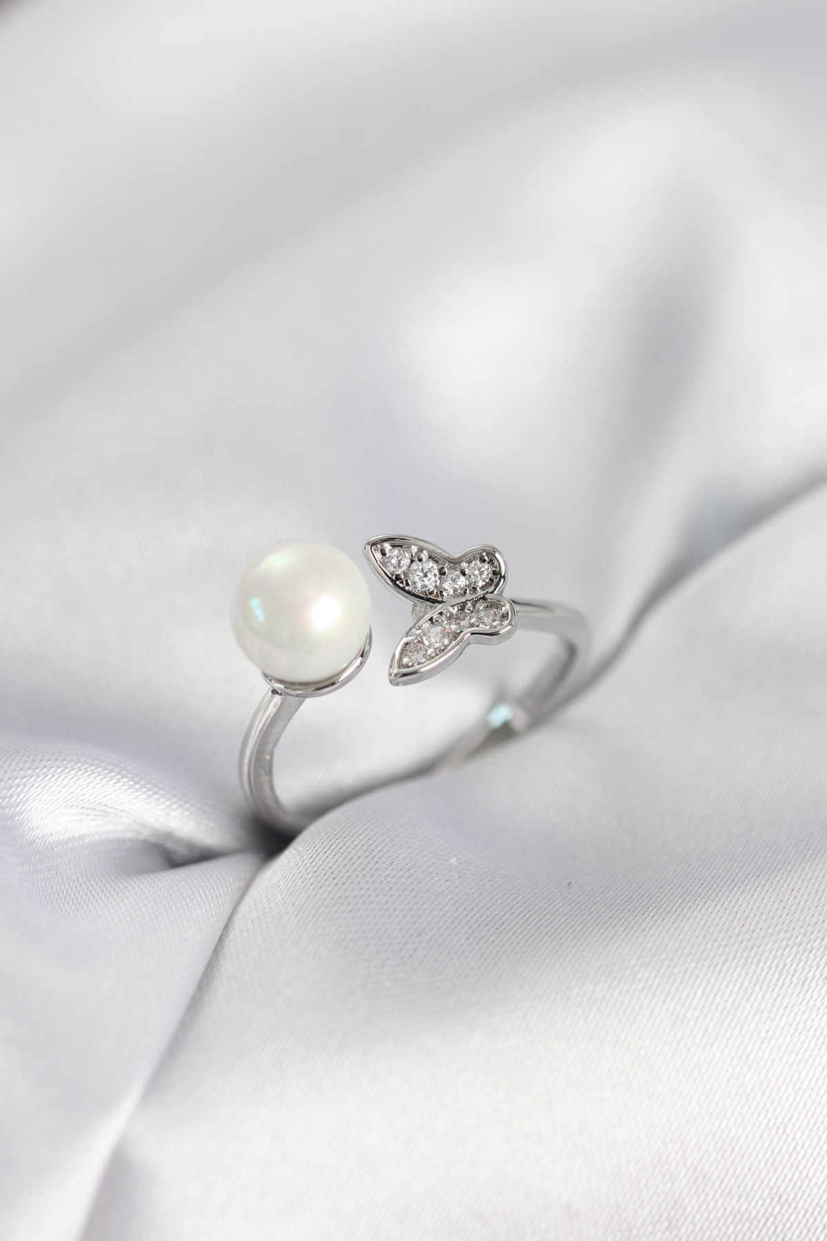 Kelebek İncili Model Gümüş Renk Zirkon Taşlı Kadın Yüzük