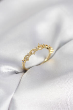 Zirkon Taşlı Pirinç Gold Renk Kadın Yüzük