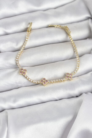 Pembe Yonca Detaylı Zirkon Taşlı Gold Renk Pirinç Su Yolu Kadın Bileklik