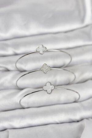 Gümüş Renk Yonca Model Zirkon Taşlı 3'lü Kadın Bileklik Kombini