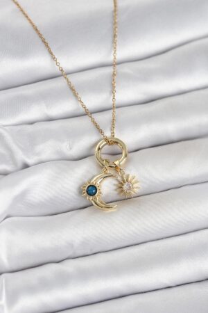 316L Çelik Gold Renk Gece Gündüz Tema Charmlı Kadın Kolye