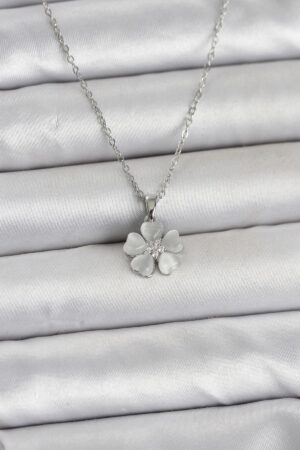 316L Çelik Zincir Gümüş Renk Yonca Model Kadın Kolye