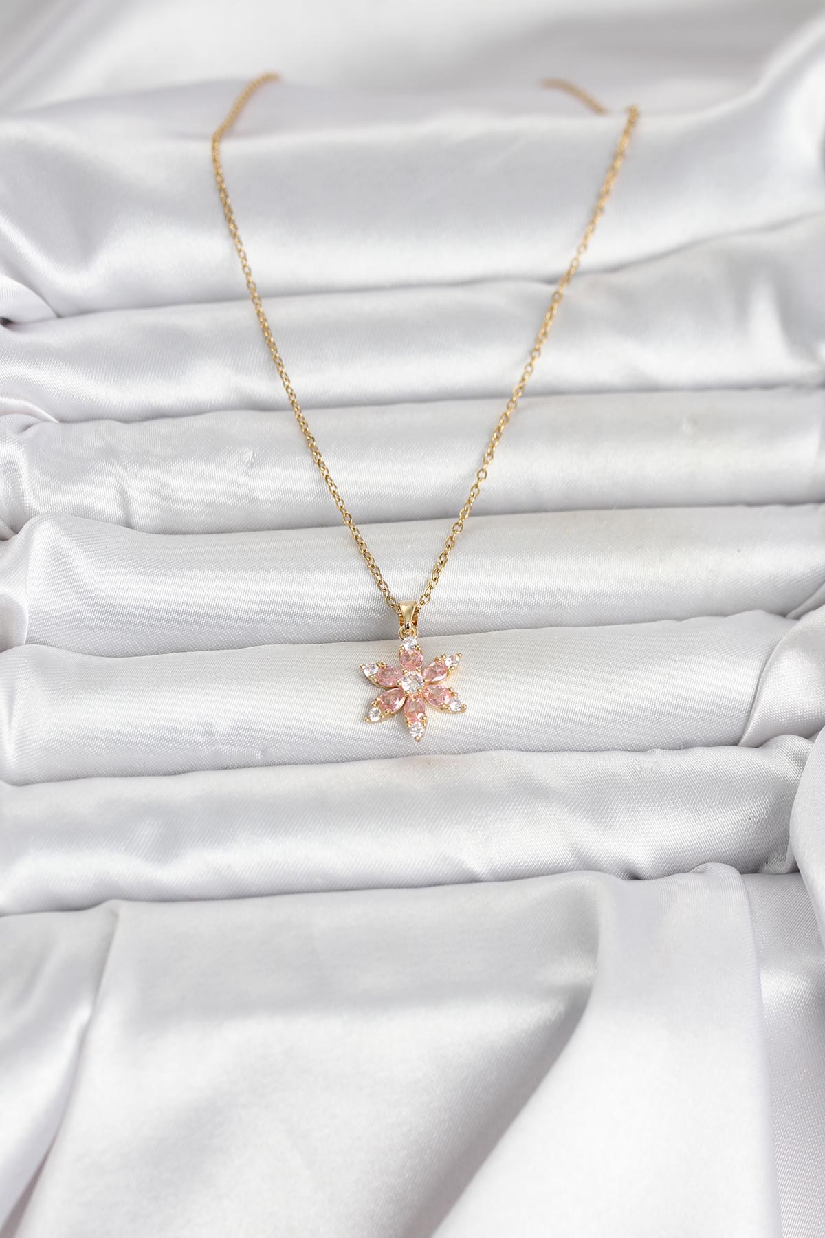 316L Çelik Zincir Gold Renk Pembe Lotus Model Kadın Kolye - Görsel 2