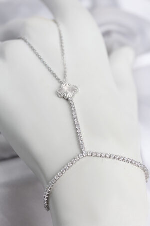 Gümüş Renk Pirinç Lazerli Yonca Model Zirkon Taşlı Şahmeran