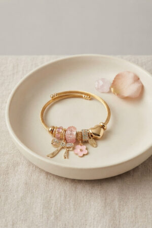 Fiyonk Charmlı Pembe Renk Gold Bileklik